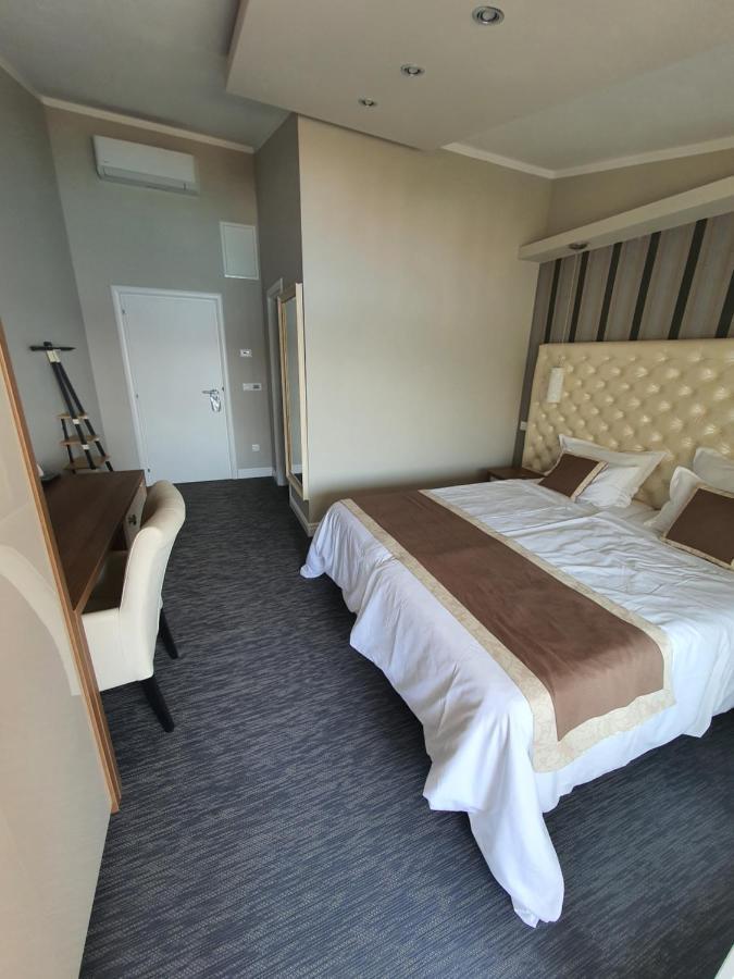 Rooms Nadia Stara Baska Bagian luar foto