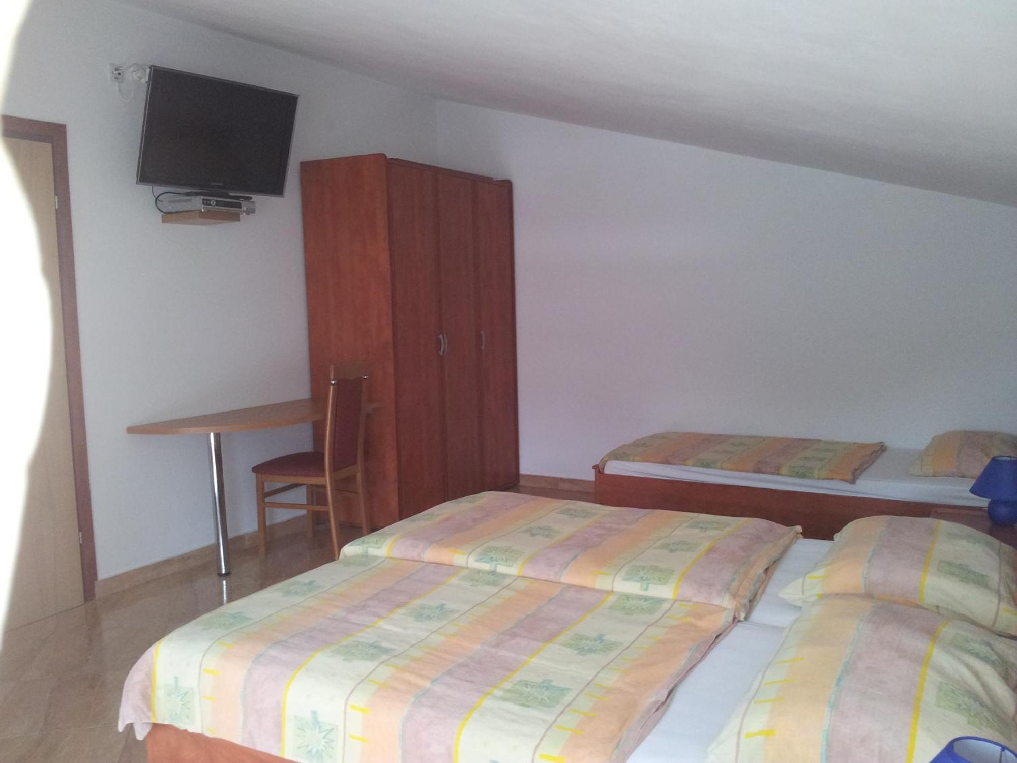 Rooms Nadia Stara Baska Ruang foto